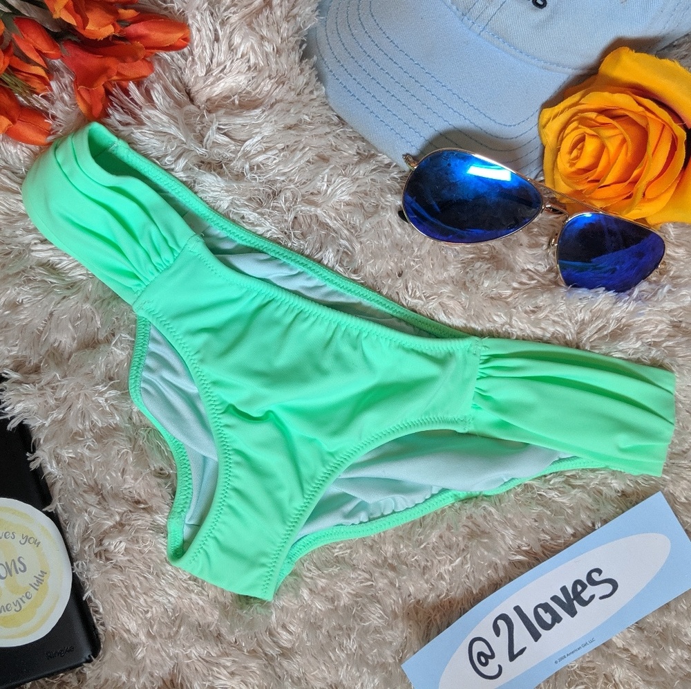 Victorias Secret Bikini Bottom size XS